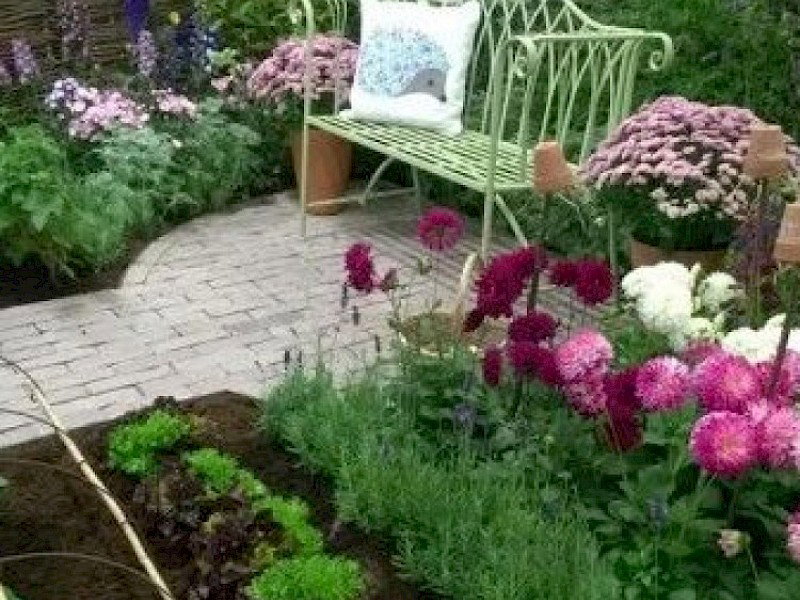 WI Centennial Fair Hedgehog Street Show Garden