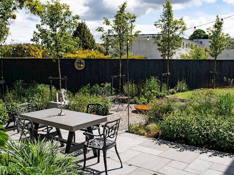 Brandon View, Shadwell